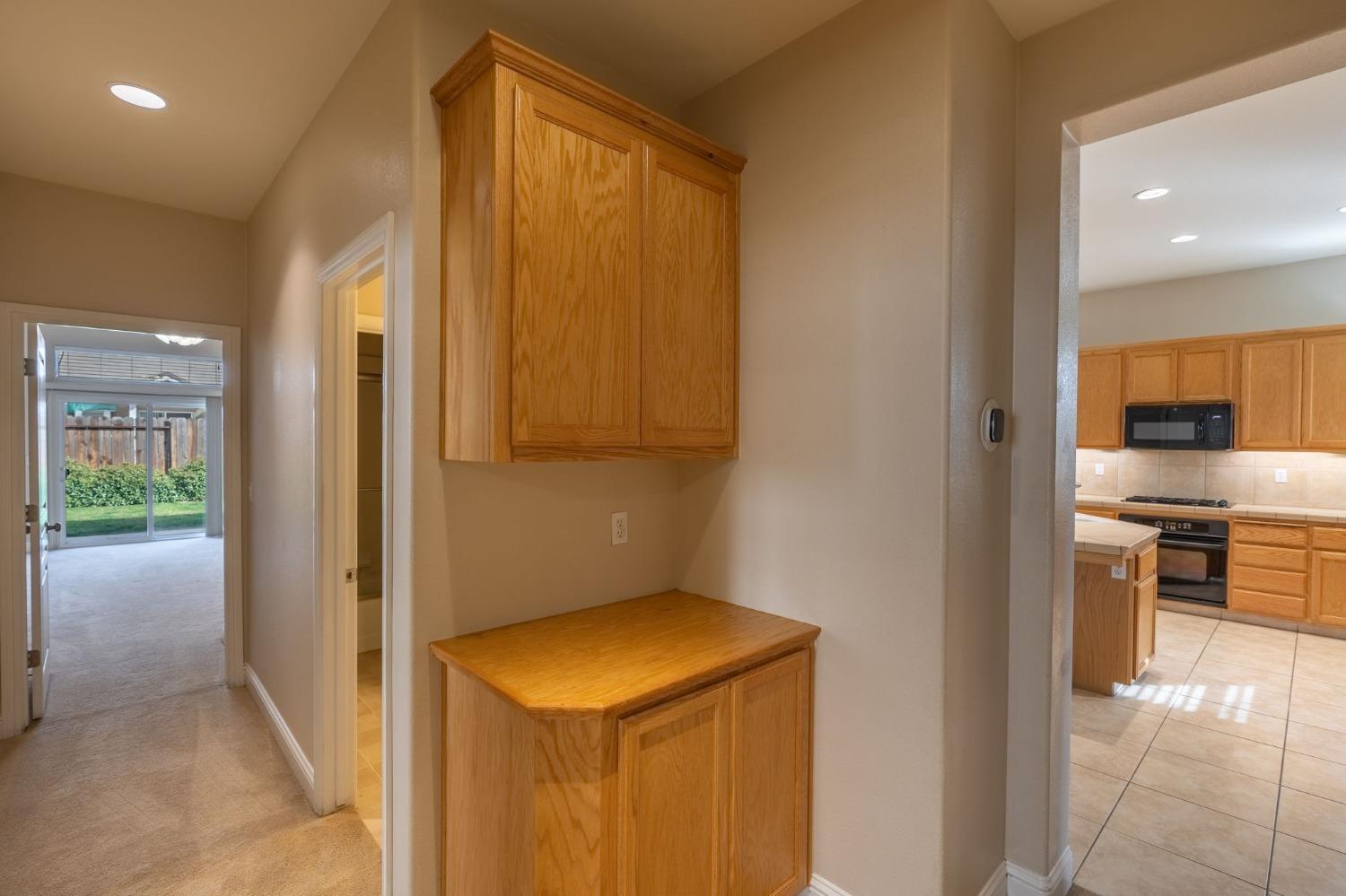 Detail Gallery Image 15 of 31 For 1730 Paola Ln, Manteca,  CA 95337 - 4 Beds | 2 Baths