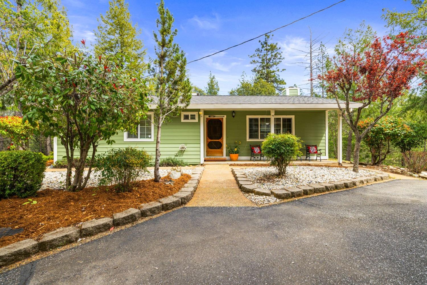 Detail Gallery Image 5 of 82 For 26485 Rollins Lake Rd, Colfax,  CA 95713 - 2 Beds | 2 Baths