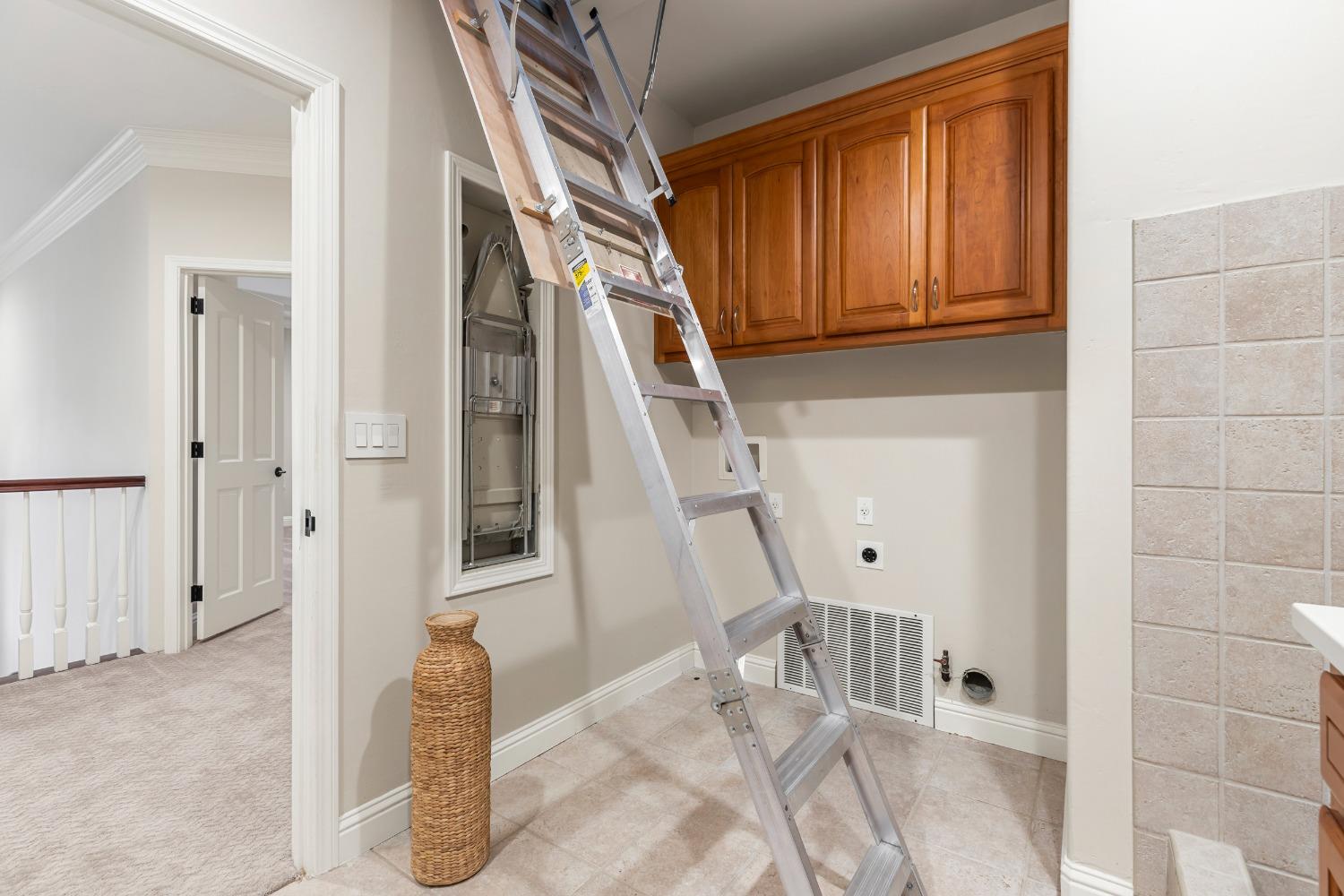 Detail Gallery Image 68 of 97 For 10407 Cimarron Trl, Oakdale,  CA 95361 - 4 Beds | 4/1 Baths