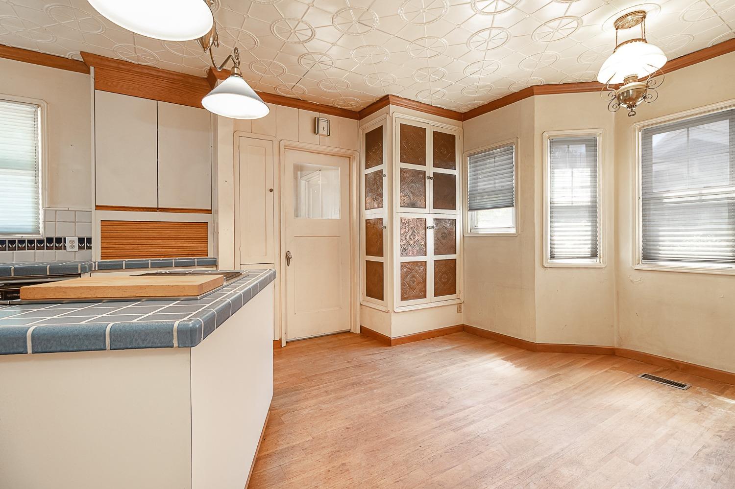 Sierra Drive, Turlock, California image 11