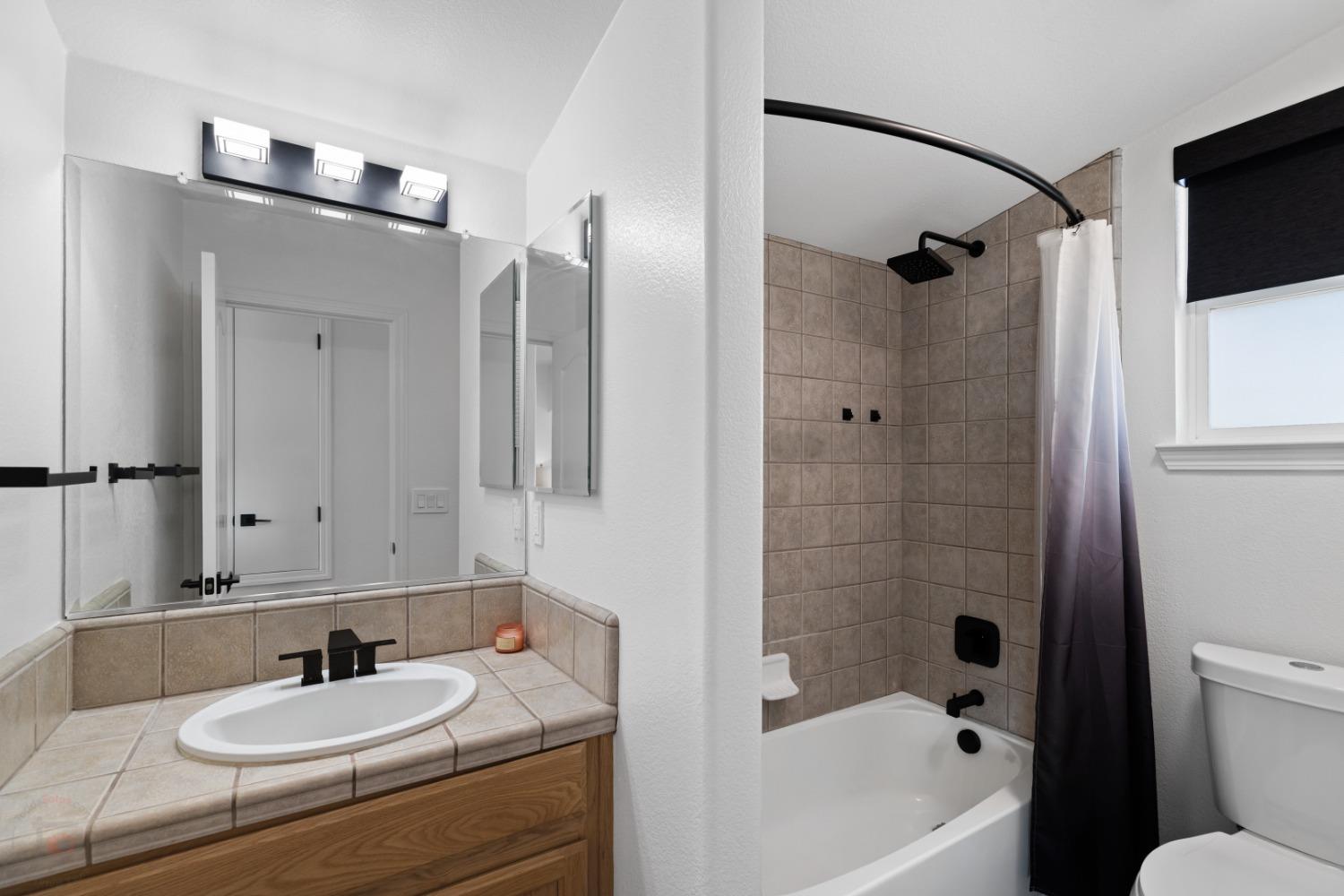 Detail Gallery Image 83 of 92 For 2323 Greger St, Oakdale,  CA 95361 - 4 Beds | 4 Baths