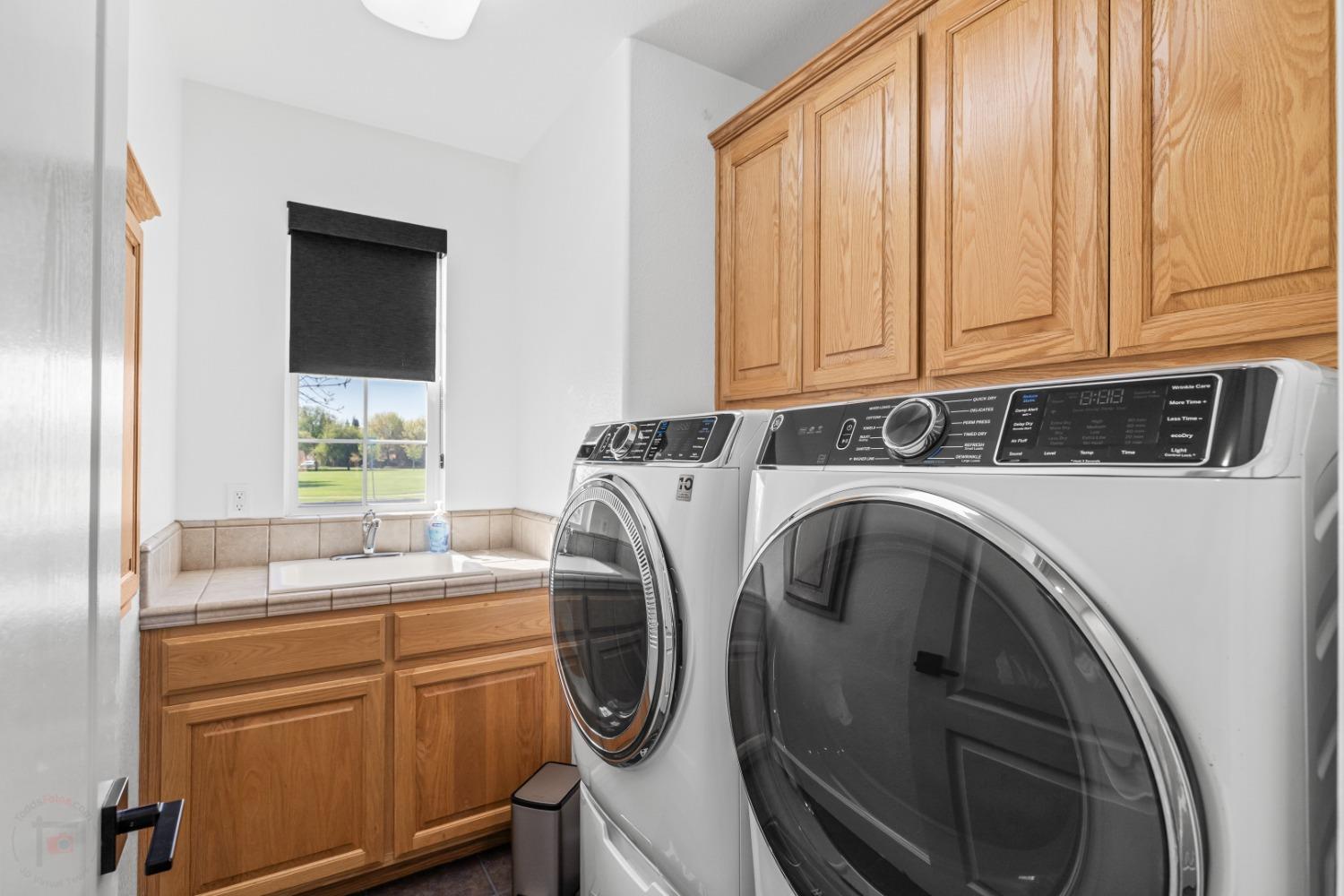 Detail Gallery Image 33 of 92 For 2323 Greger St, Oakdale,  CA 95361 - 4 Beds | 4 Baths