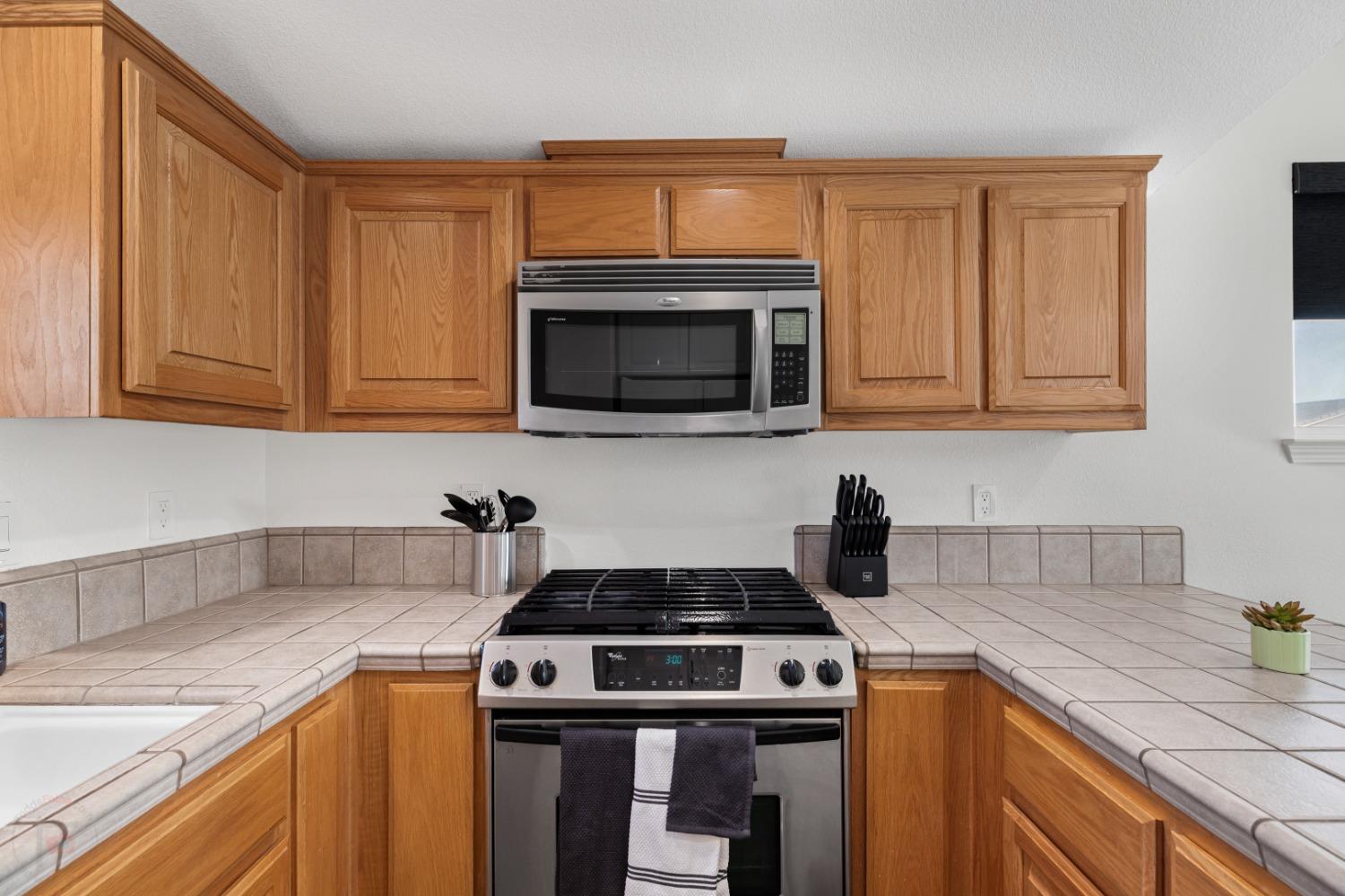 Detail Gallery Image 77 of 92 For 2323 Greger St, Oakdale,  CA 95361 - 4 Beds | 4 Baths