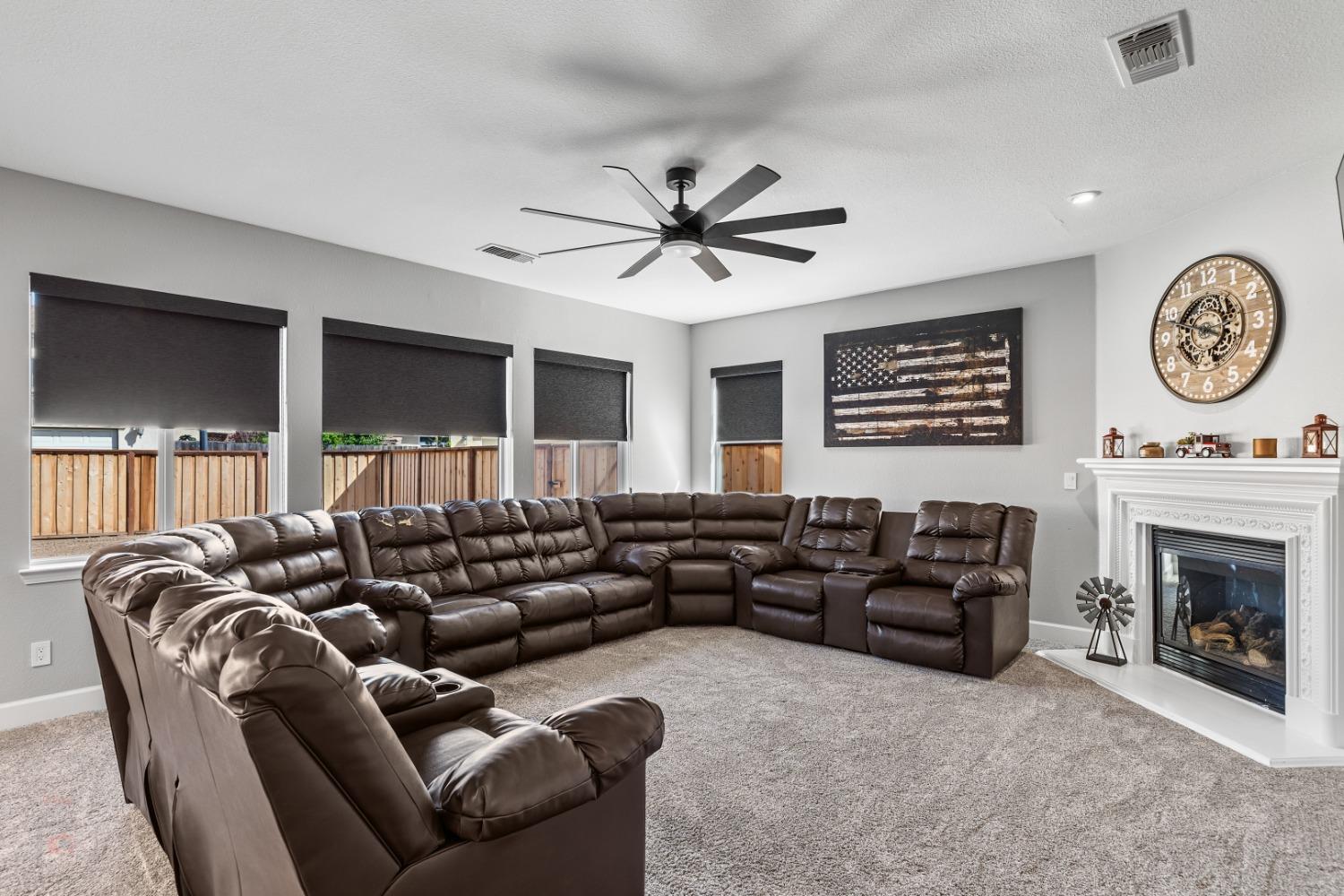 Detail Gallery Image 17 of 92 For 2323 Greger St, Oakdale,  CA 95361 - 4 Beds | 4 Baths