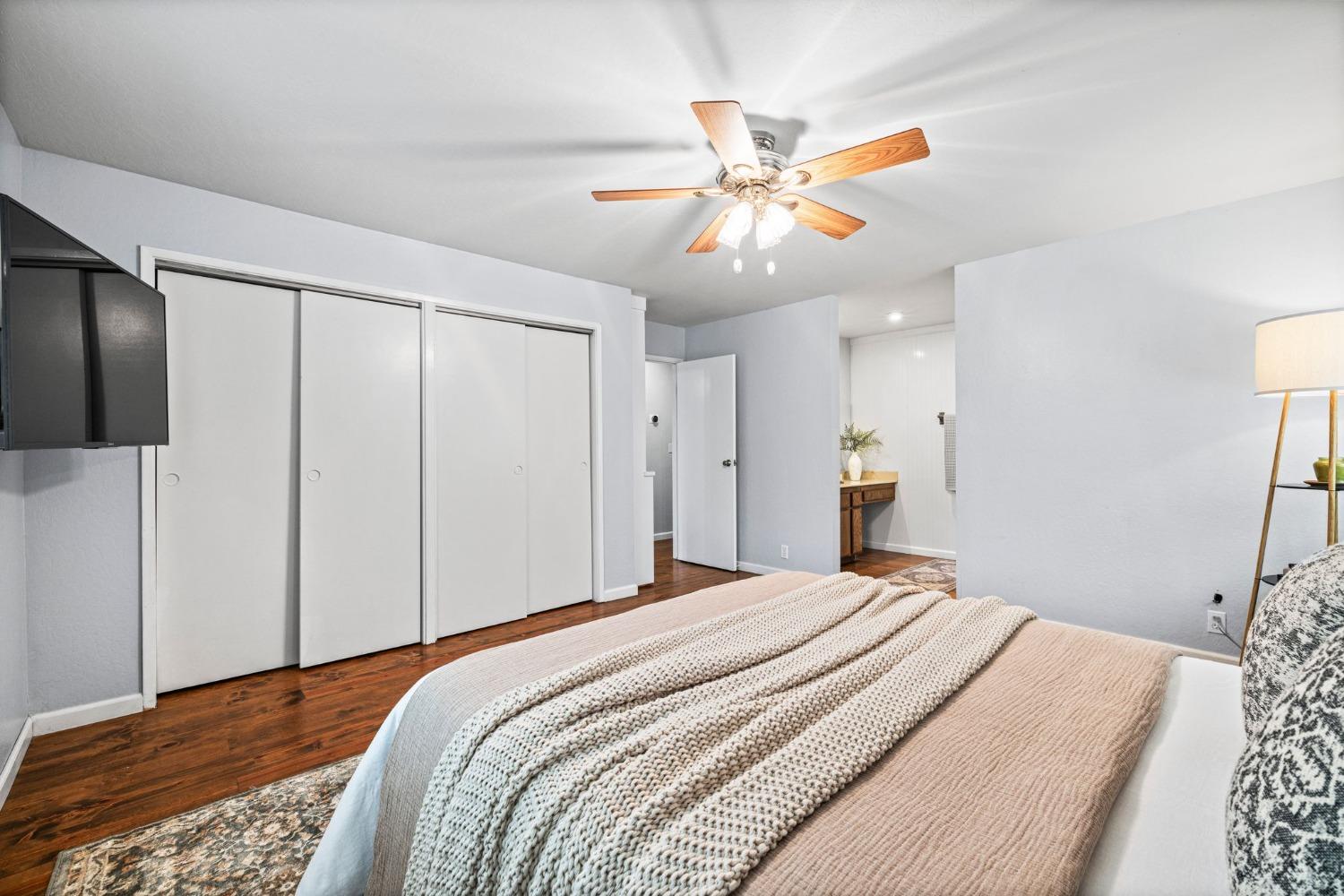 Detail Gallery Image 22 of 82 For 26485 Rollins Lake Rd, Colfax,  CA 95713 - 2 Beds | 2 Baths