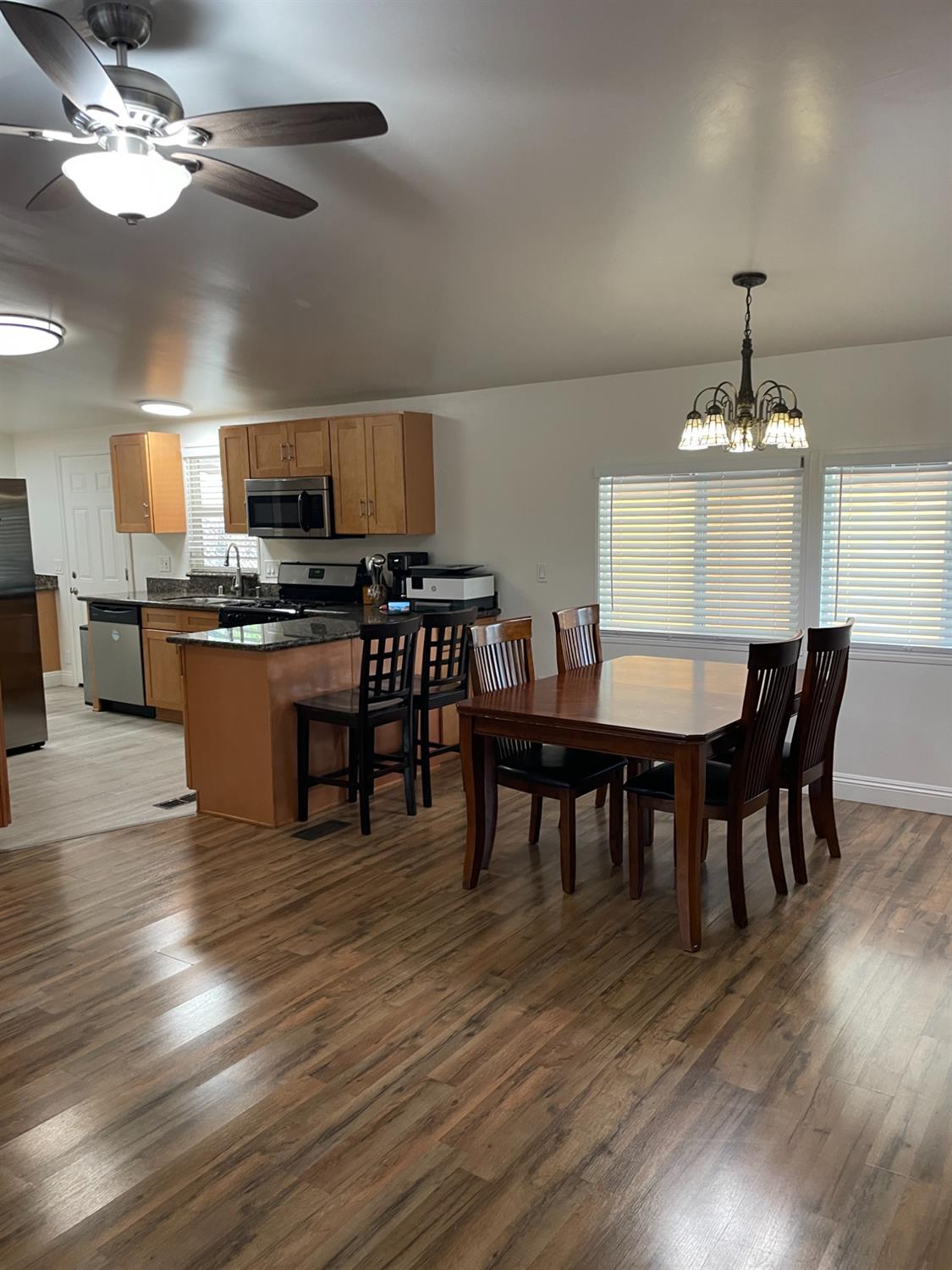 Detail Gallery Image 14 of 48 For 4133 Potomac Ln, North Highlands,  CA 95660 - 3 Beds | 2 Baths
