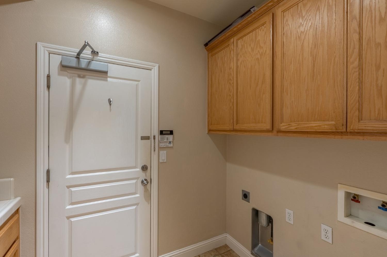 Detail Gallery Image 20 of 31 For 1730 Paola Ln, Manteca,  CA 95337 - 4 Beds | 2 Baths