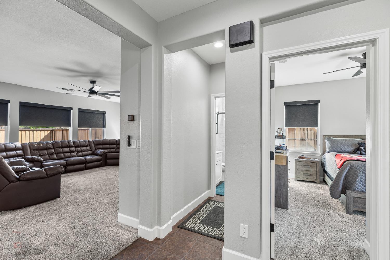 Detail Gallery Image 12 of 92 For 2323 Greger St, Oakdale,  CA 95361 - 4 Beds | 4 Baths