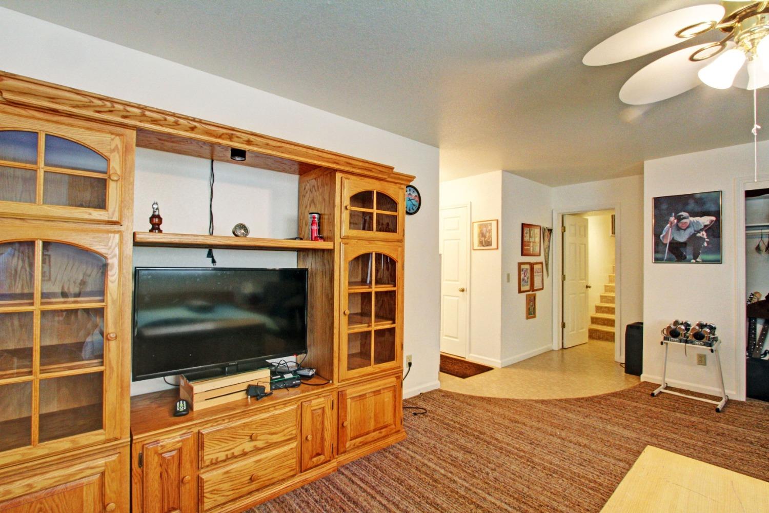Sunset Ridge Drive, Auburn, California image 27