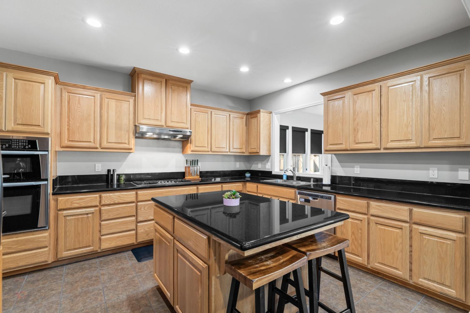 Detail Gallery Image 27 of 92 For 2323 Greger St, Oakdale,  CA 95361 - 4 Beds | 4 Baths