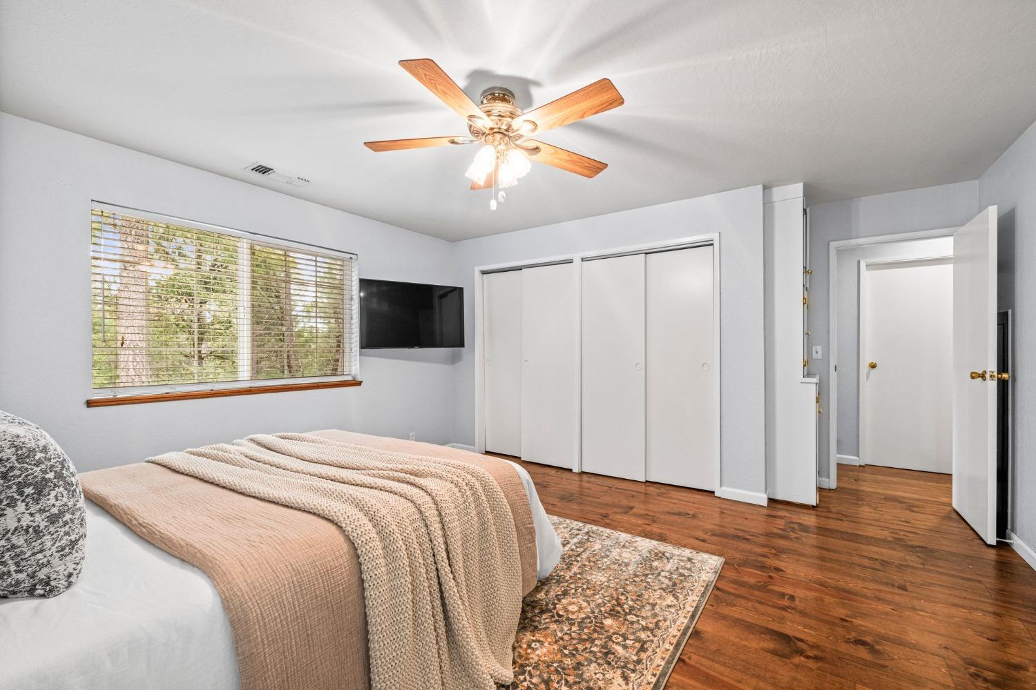 Detail Gallery Image 23 of 82 For 26485 Rollins Lake Rd, Colfax,  CA 95713 - 2 Beds | 2 Baths