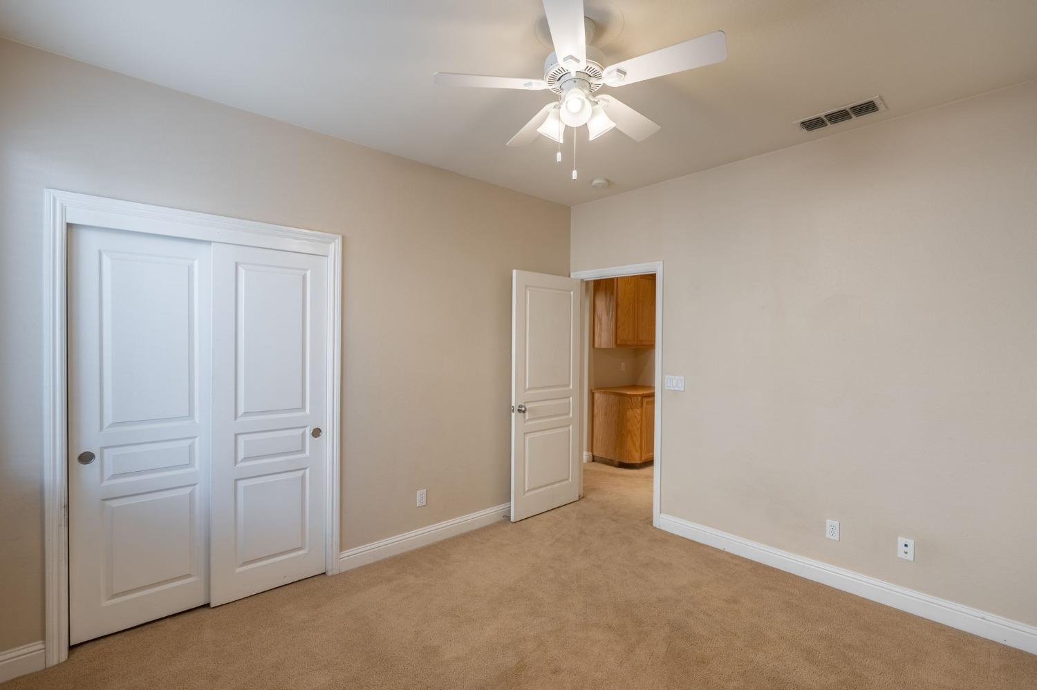 Detail Gallery Image 16 of 31 For 1730 Paola Ln, Manteca,  CA 95337 - 4 Beds | 2 Baths