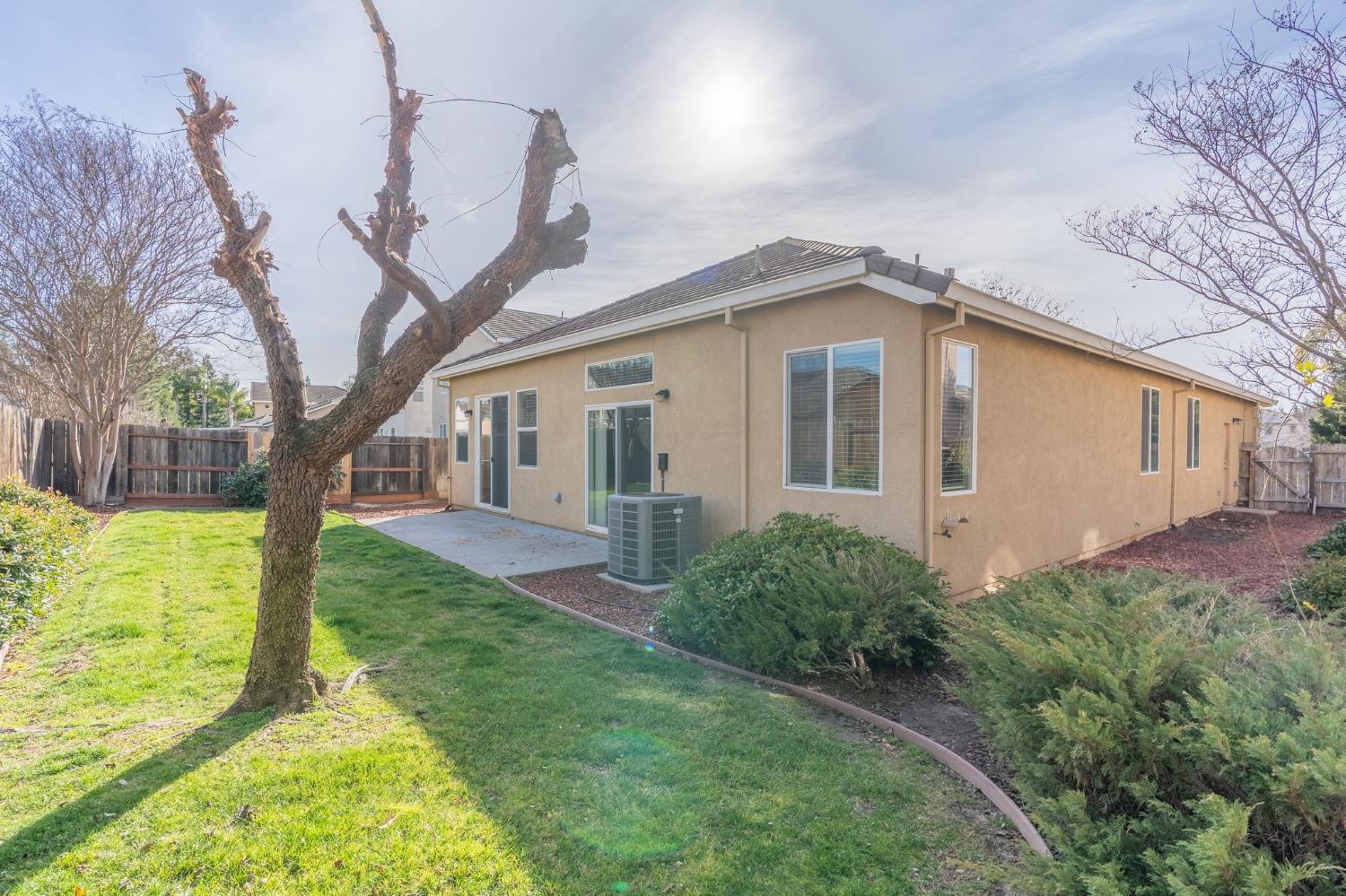 Detail Gallery Image 30 of 31 For 1730 Paola Ln, Manteca,  CA 95337 - 4 Beds | 2 Baths