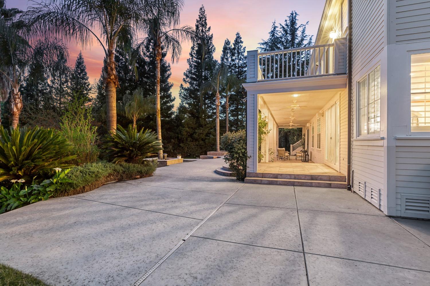 Detail Gallery Image 77 of 97 For 10407 Cimarron Trl, Oakdale,  CA 95361 - 4 Beds | 4/1 Baths