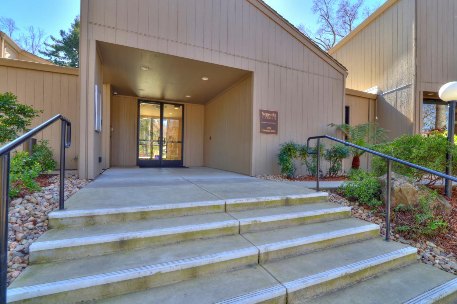 Photo #42: 225023652 Listing: Photo #42