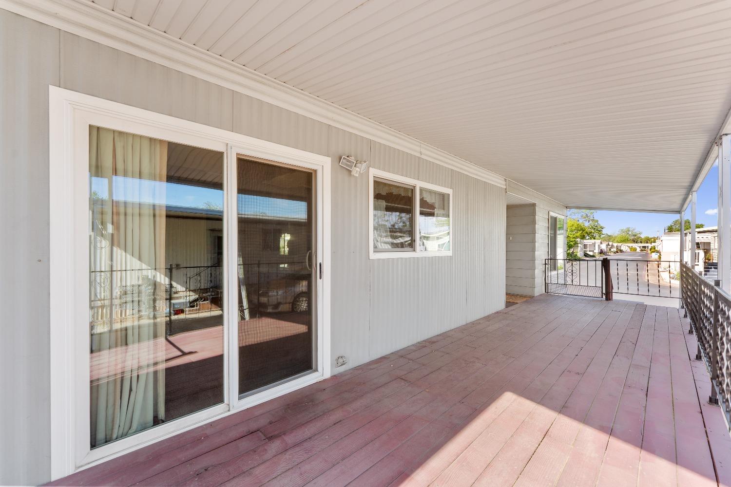 Detail Gallery Image 9 of 31 For 5040 Jackson St 44, North Highlands,  CA 95660 - 2 Beds | 2 Baths