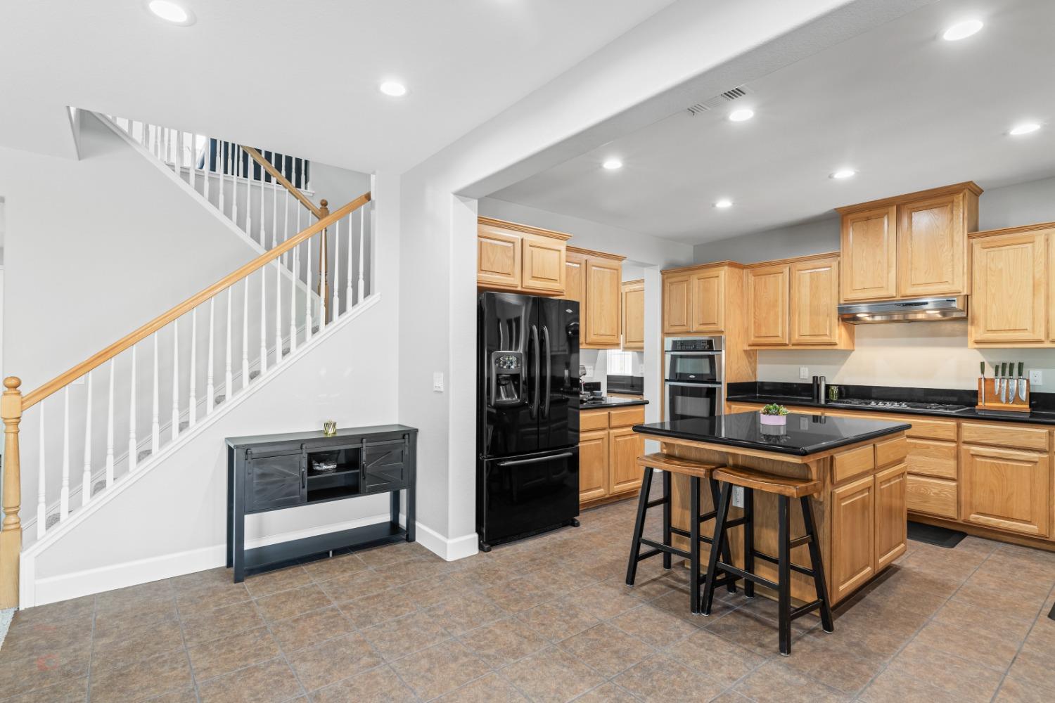 Detail Gallery Image 25 of 92 For 2323 Greger St, Oakdale,  CA 95361 - 4 Beds | 4 Baths