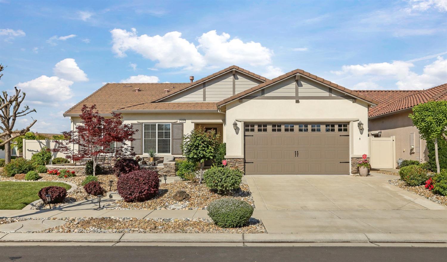 Detail Gallery Image 1 of 75 For 2609 Roseberry Ave, Manteca,  CA 95336 - 3 Beds | 2 Baths