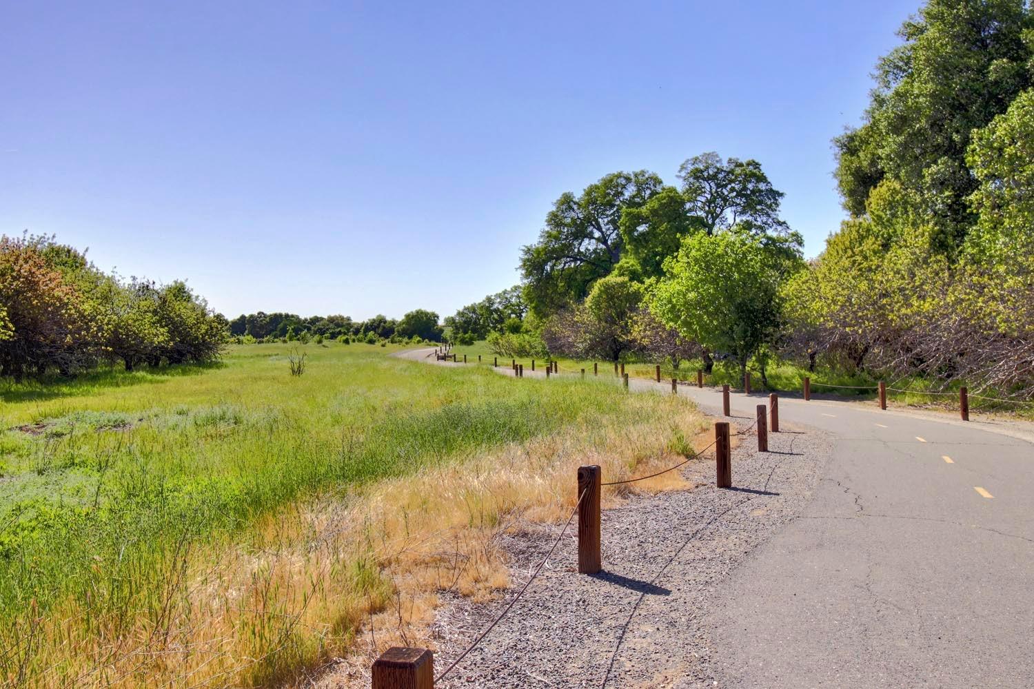 Glenmark Way, Roseville, California image 25