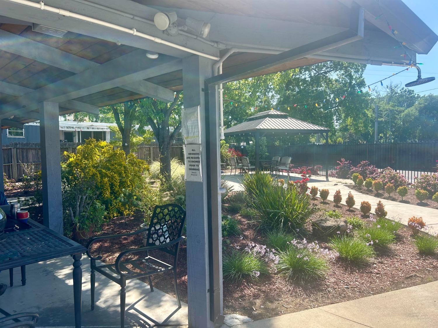 Detail Gallery Image 31 of 33 For 902 Del Paso Blvd 125, Sacramento,  CA 95815 - 2 Beds | 1 Baths