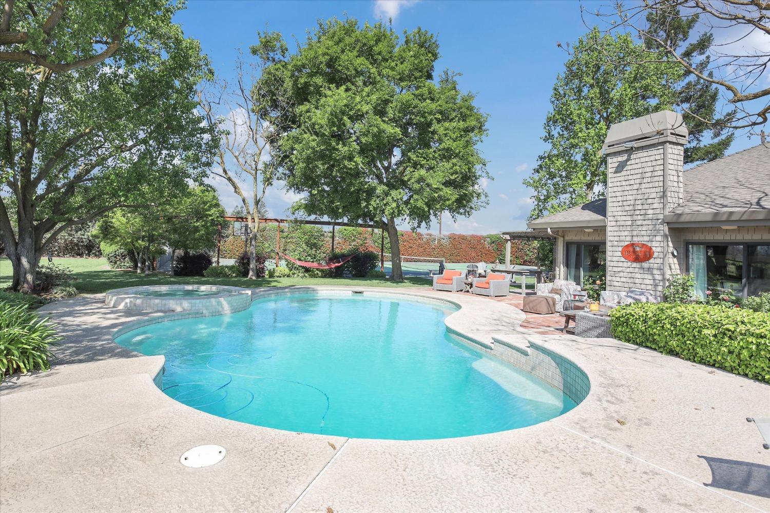 Detail Gallery Image 27 of 98 For 6596 E Realty Rd, Lodi,  CA 95240 - 4 Beds | 3/1 Baths