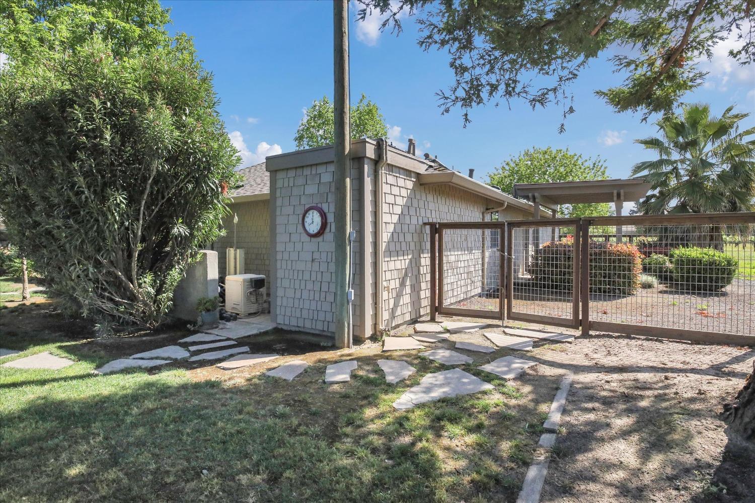 Detail Gallery Image 25 of 98 For 6596 E Realty Rd, Lodi,  CA 95240 - 4 Beds | 3/1 Baths