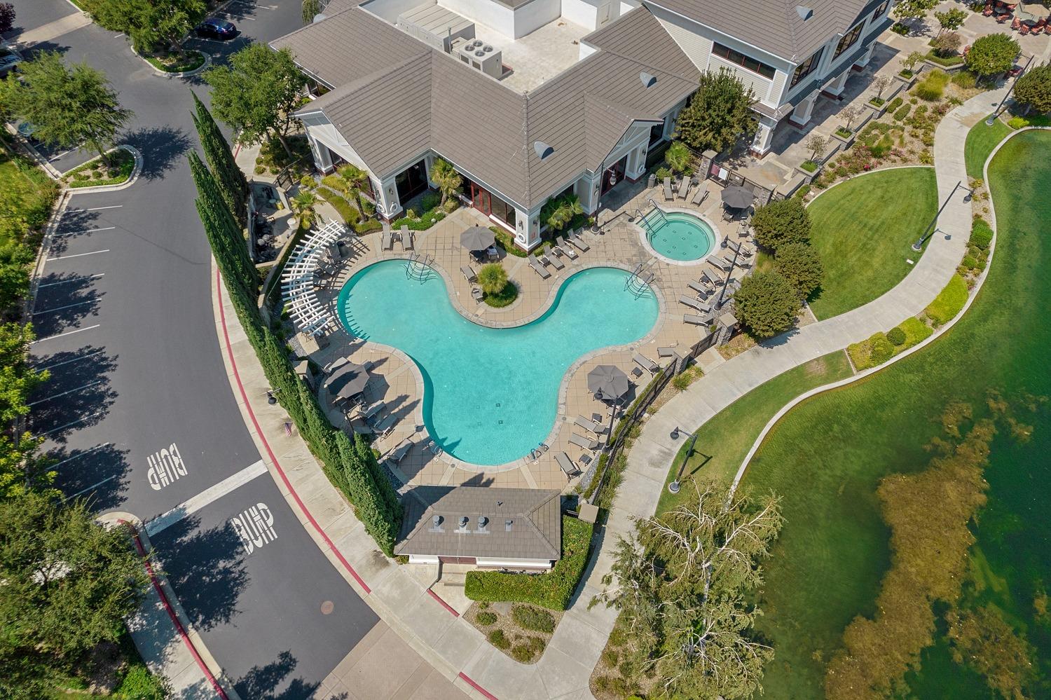 Detail Gallery Image 49 of 71 For 2681 Roseberry Ave, Manteca,  CA 95336 - 2 Beds | 2 Baths