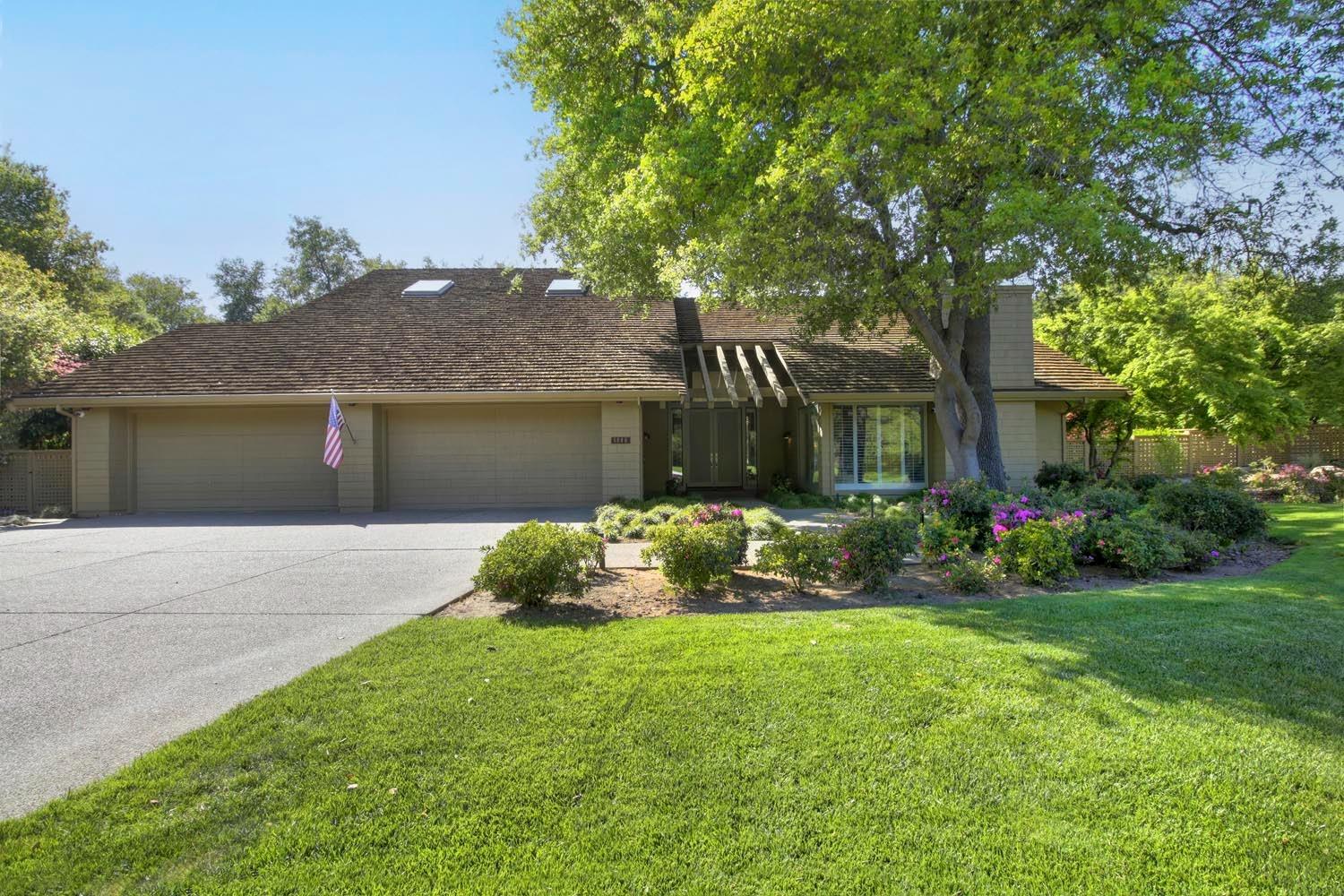 Detail Gallery Image 66 of 76 For 1946 Empire Oaks Ct, Gold River,  CA 95670 - 4 Beds | 4/2 Baths