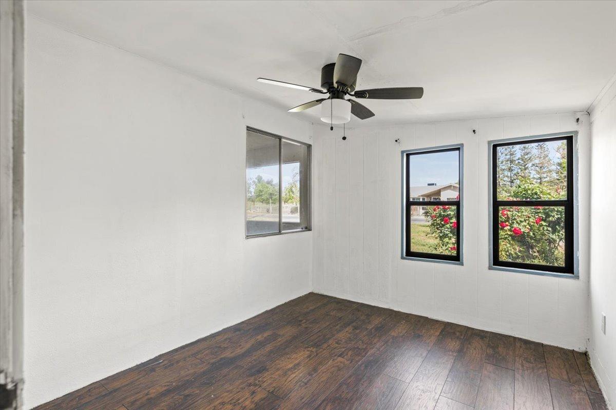 W 6th Street, Rio Linda, California image 11