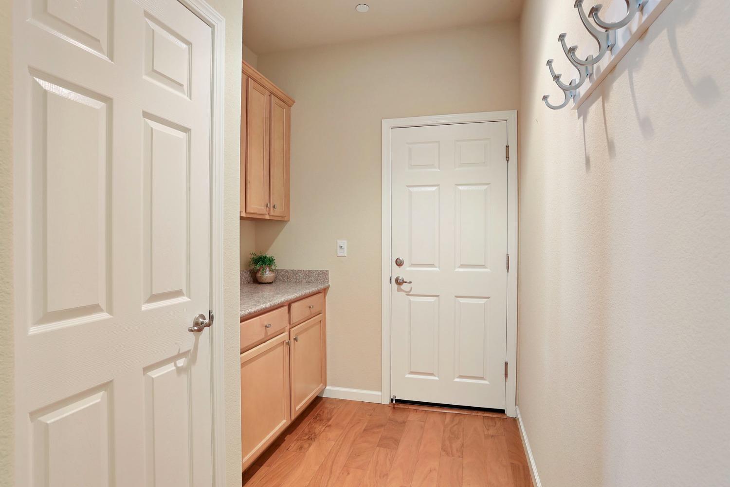 Detail Gallery Image 30 of 71 For 2681 Roseberry Ave, Manteca,  CA 95336 - 2 Beds | 2 Baths