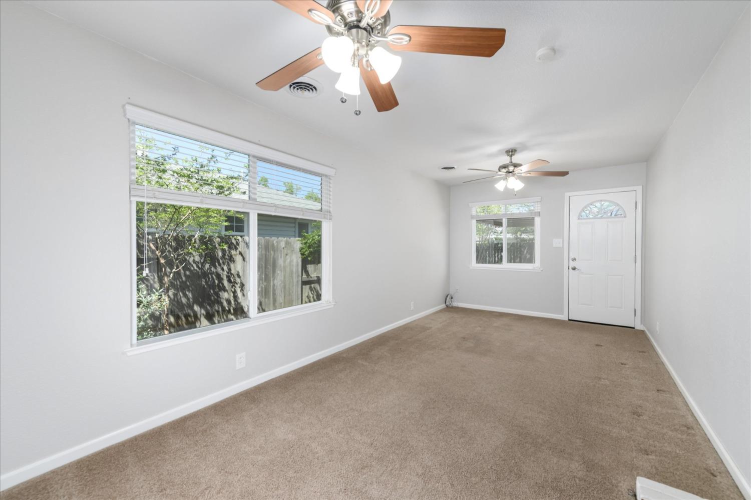 Cabernet Way, Rancho Cordova, California image 11