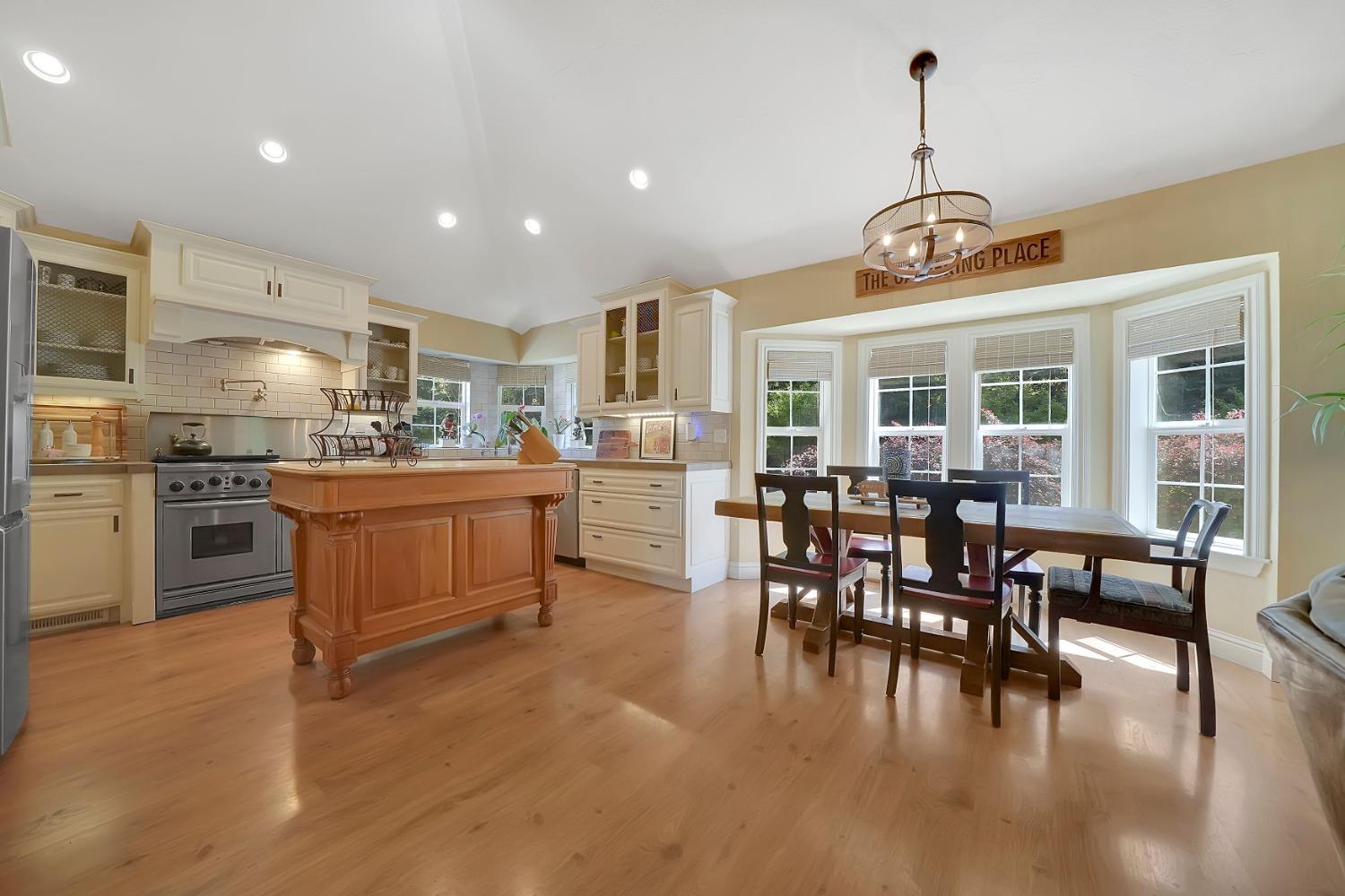 Detail Gallery Image 28 of 95 For 4784 Circle Hill Dr, Valley Springs,  CA 95252 - 3 Beds | 2 Baths