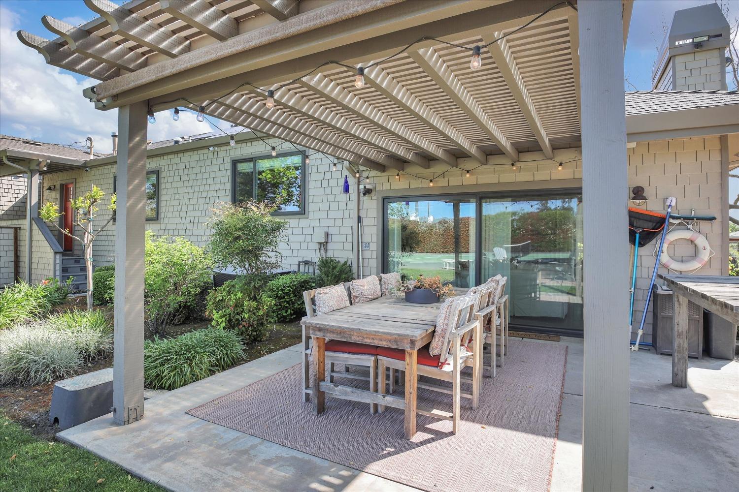 Detail Gallery Image 31 of 98 For 6596 E Realty Rd, Lodi,  CA 95240 - 4 Beds | 3/1 Baths