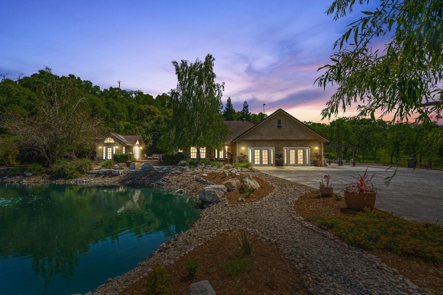 Detail Gallery Image 1 of 95 For 4784 Circle Hill Dr, Valley Springs,  CA 95252 - 3 Beds | 2 Baths