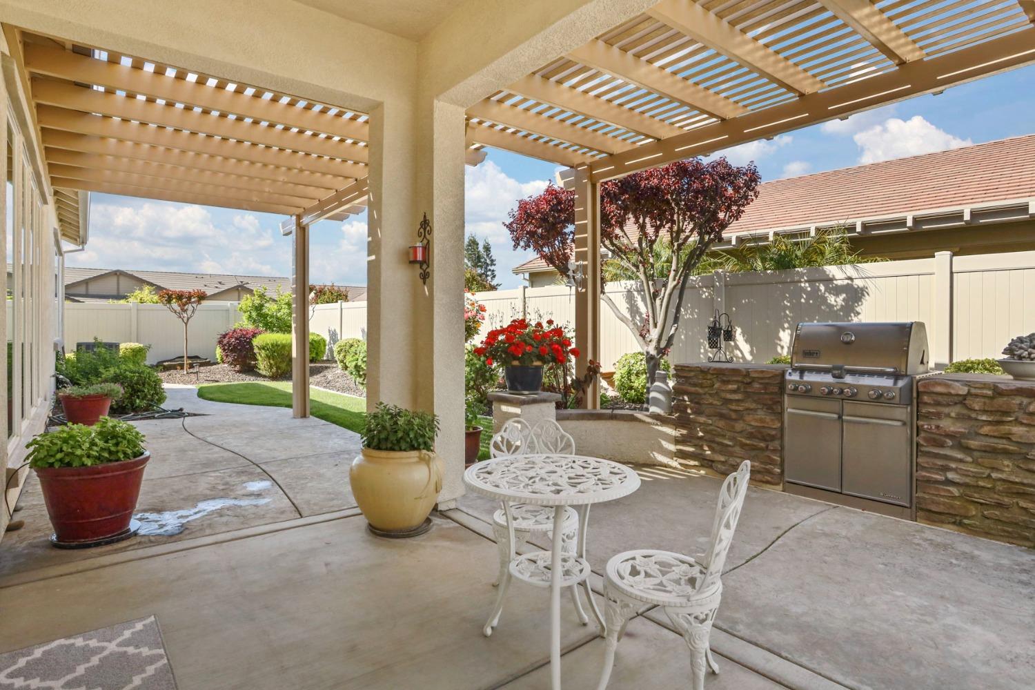 Detail Gallery Image 40 of 75 For 2609 Roseberry Ave, Manteca,  CA 95336 - 3 Beds | 2 Baths