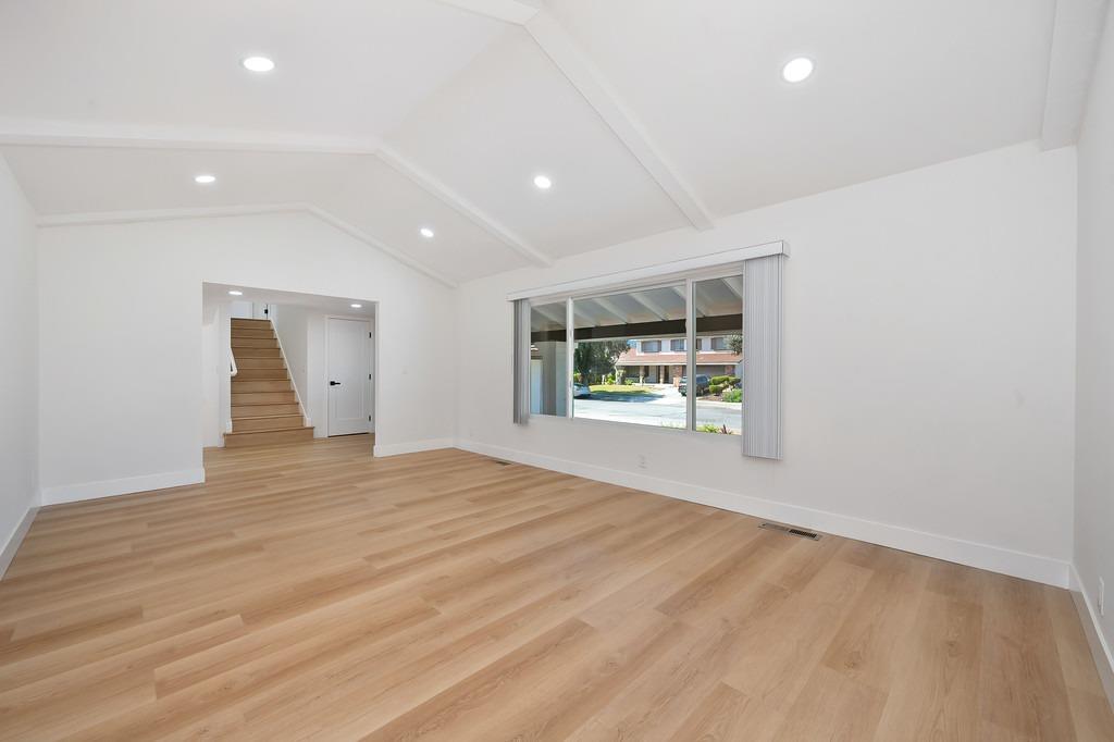 Mount Holly Drive, San Jose, California image 12