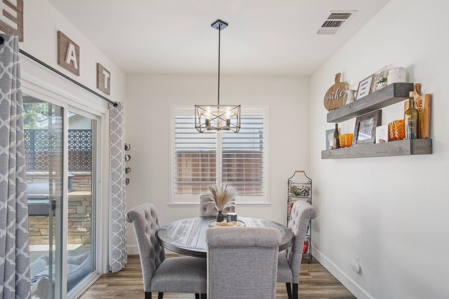 Greenhouse Way, Turlock, California image 9