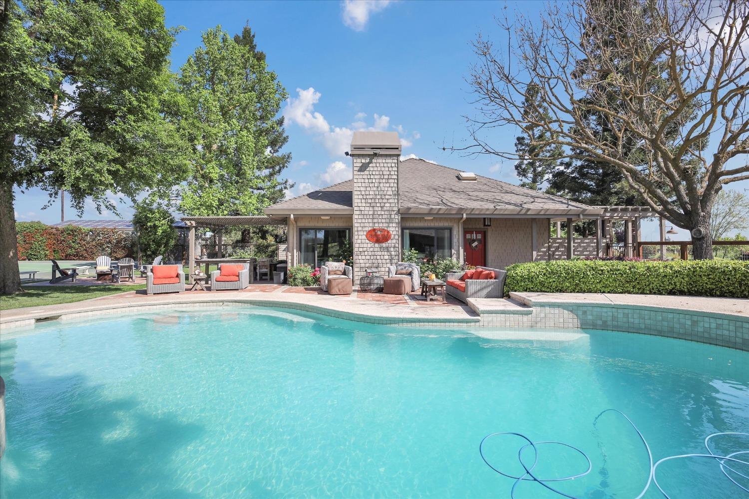 Detail Gallery Image 26 of 98 For 6596 E Realty Rd, Lodi,  CA 95240 - 4 Beds | 3/1 Baths