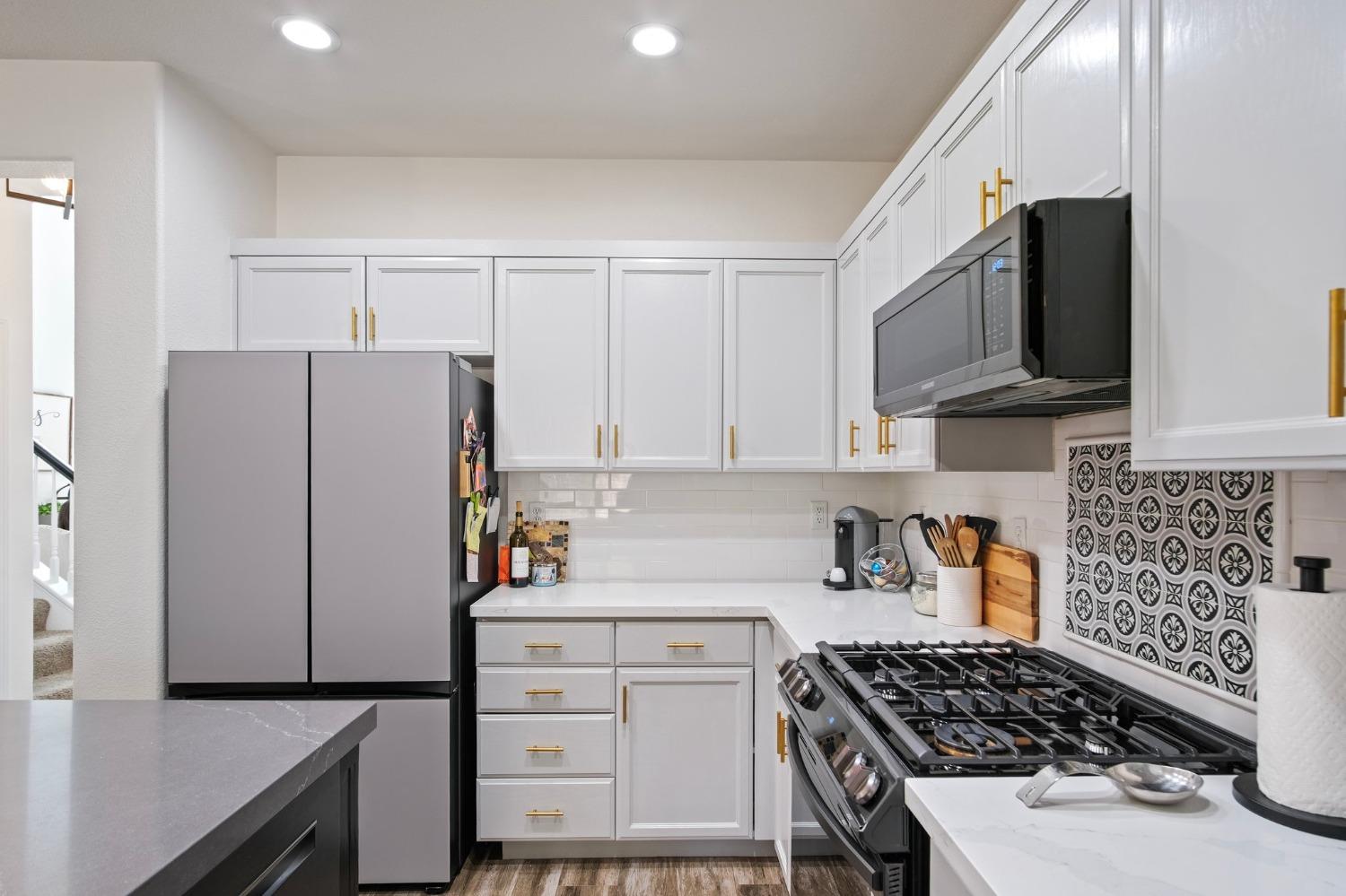 Greenhouse Way, Turlock, California image 8