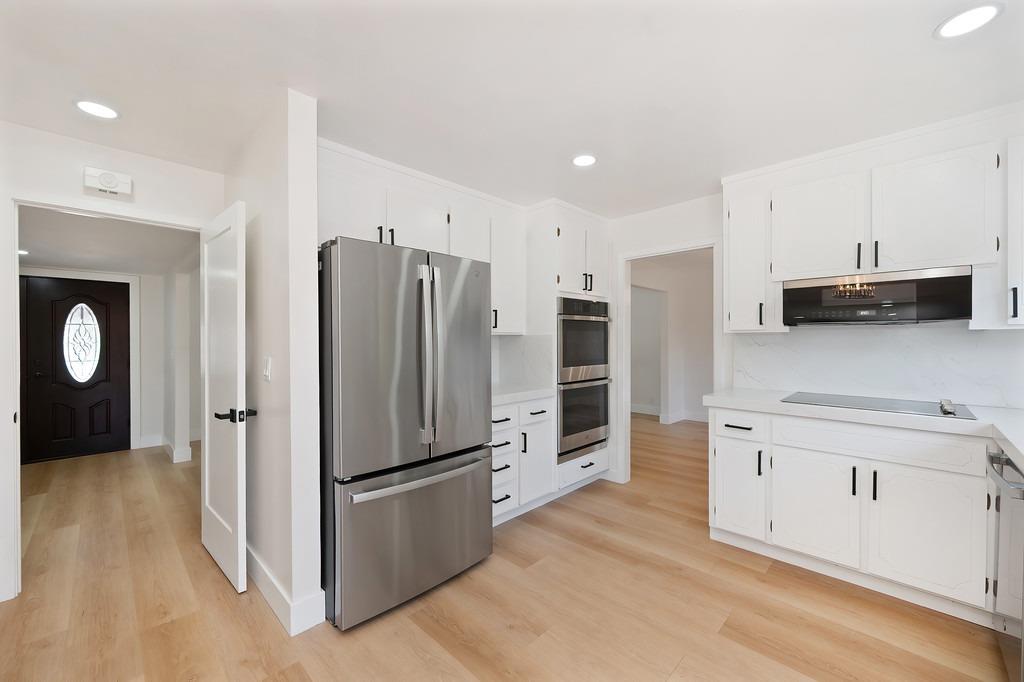 Mount Holly Drive, San Jose, California image 20