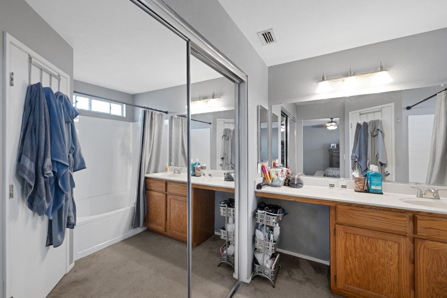 Detail Gallery Image 51 of 54 For 803 Wallace Dr, Woodland,  CA 95776 - 3 Beds | 2/1 Baths
