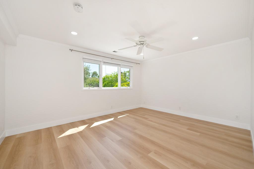 Mount Holly Drive, San Jose, California image 37