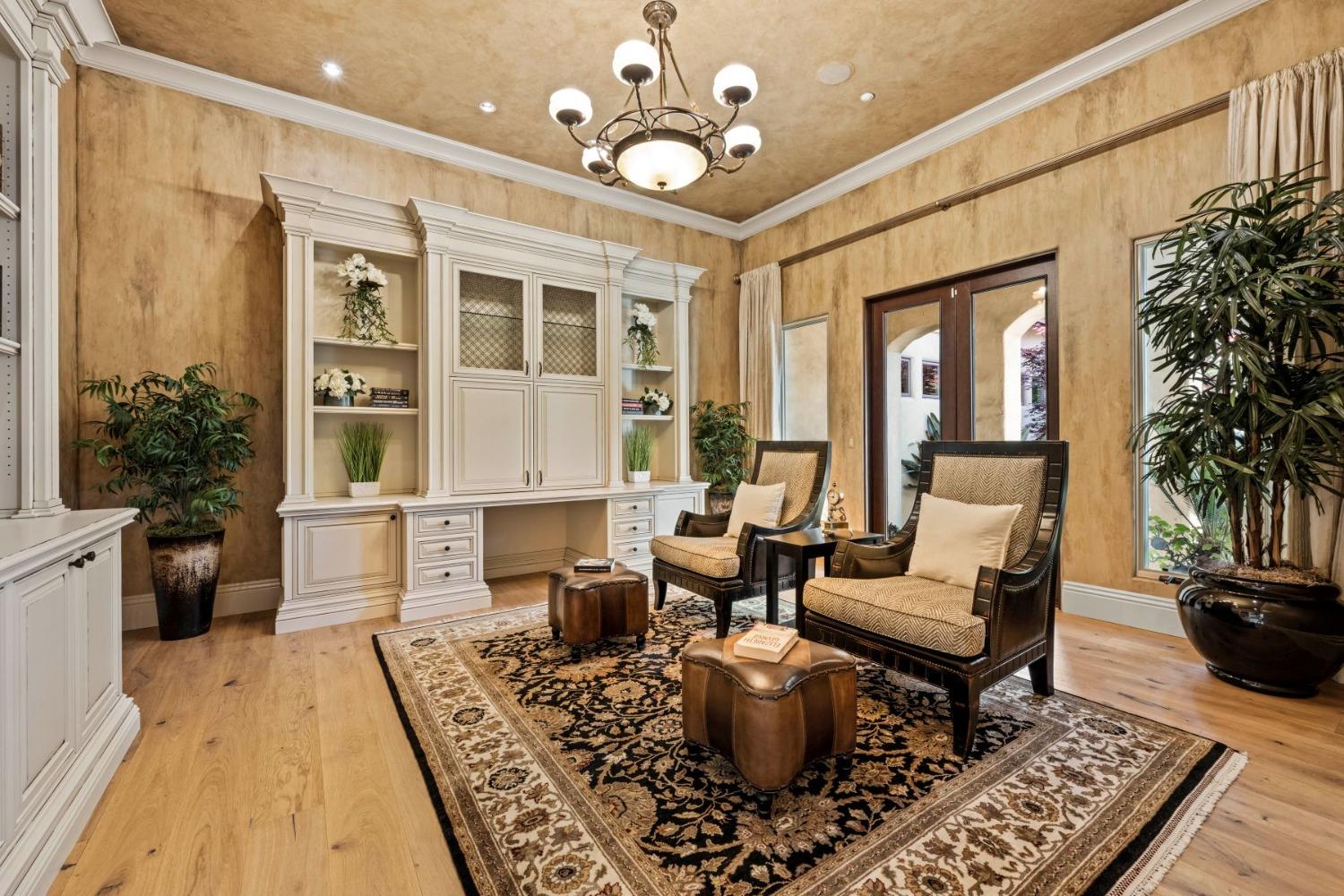 Detail Gallery Image 11 of 81 For 5687 Ridge Park Dr, Loomis,  CA 95650 - 8 Beds | 7/5 Baths