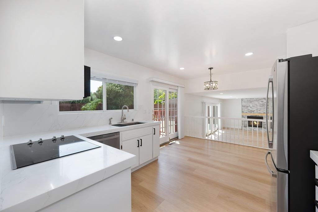 Mount Holly Drive, San Jose, California image 16
