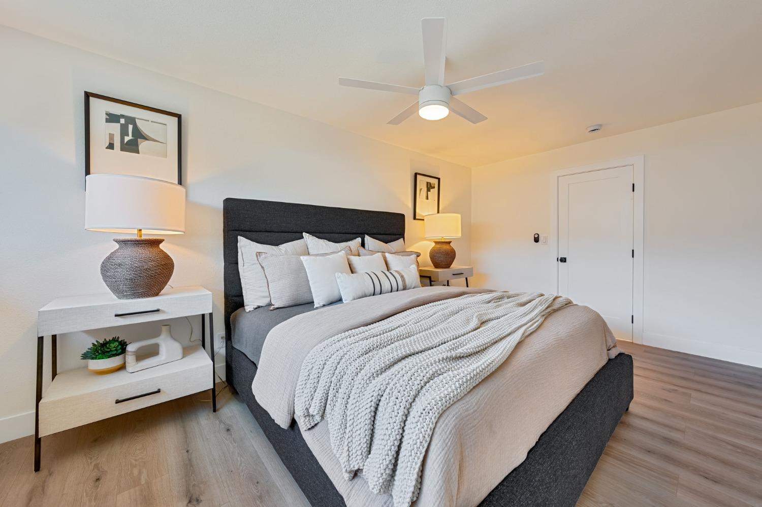 Detail Gallery Image 20 of 30 For 6270 Greenhaven Dr, Sacramento,  CA 95831 - 4 Beds | 2 Baths