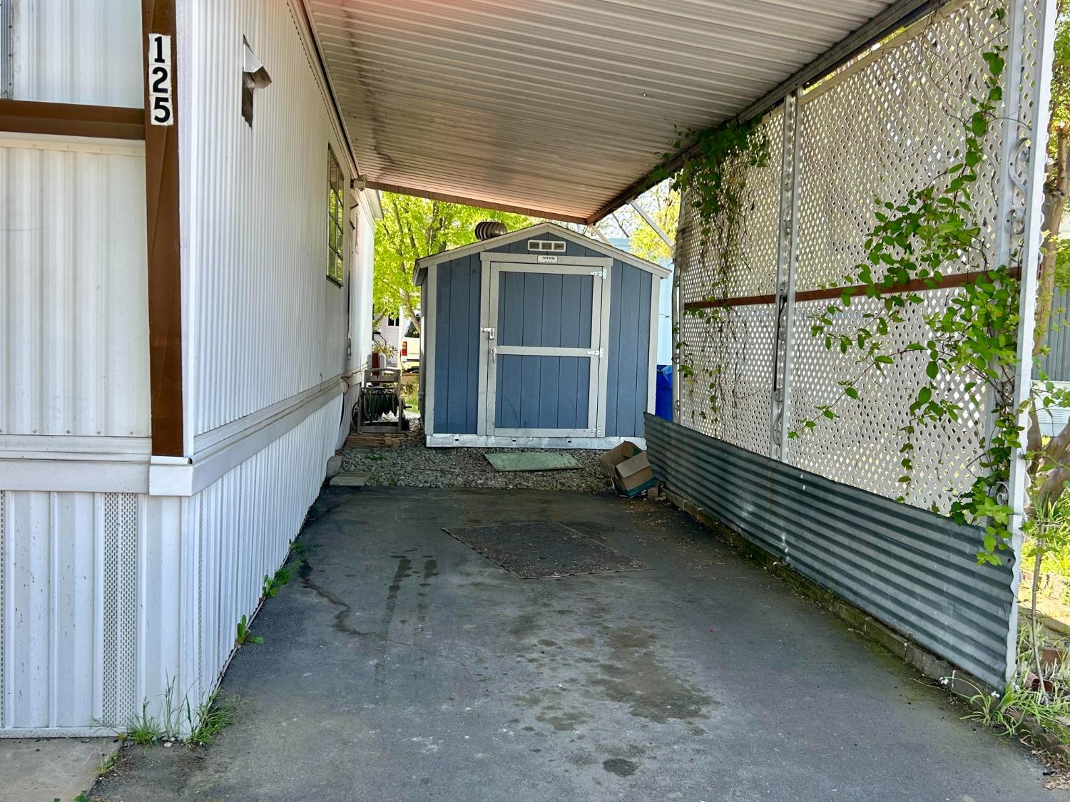 Detail Gallery Image 21 of 33 For 902 Del Paso Blvd 125, Sacramento,  CA 95815 - 2 Beds | 1 Baths