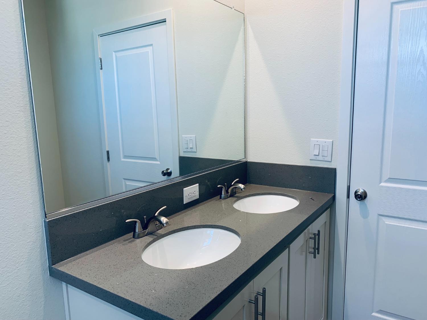 Detail Gallery Image 38 of 52 For 3901 Lake Rd 51, West Sacramento,  CA 95691 - 3 Beds | 2 Baths
