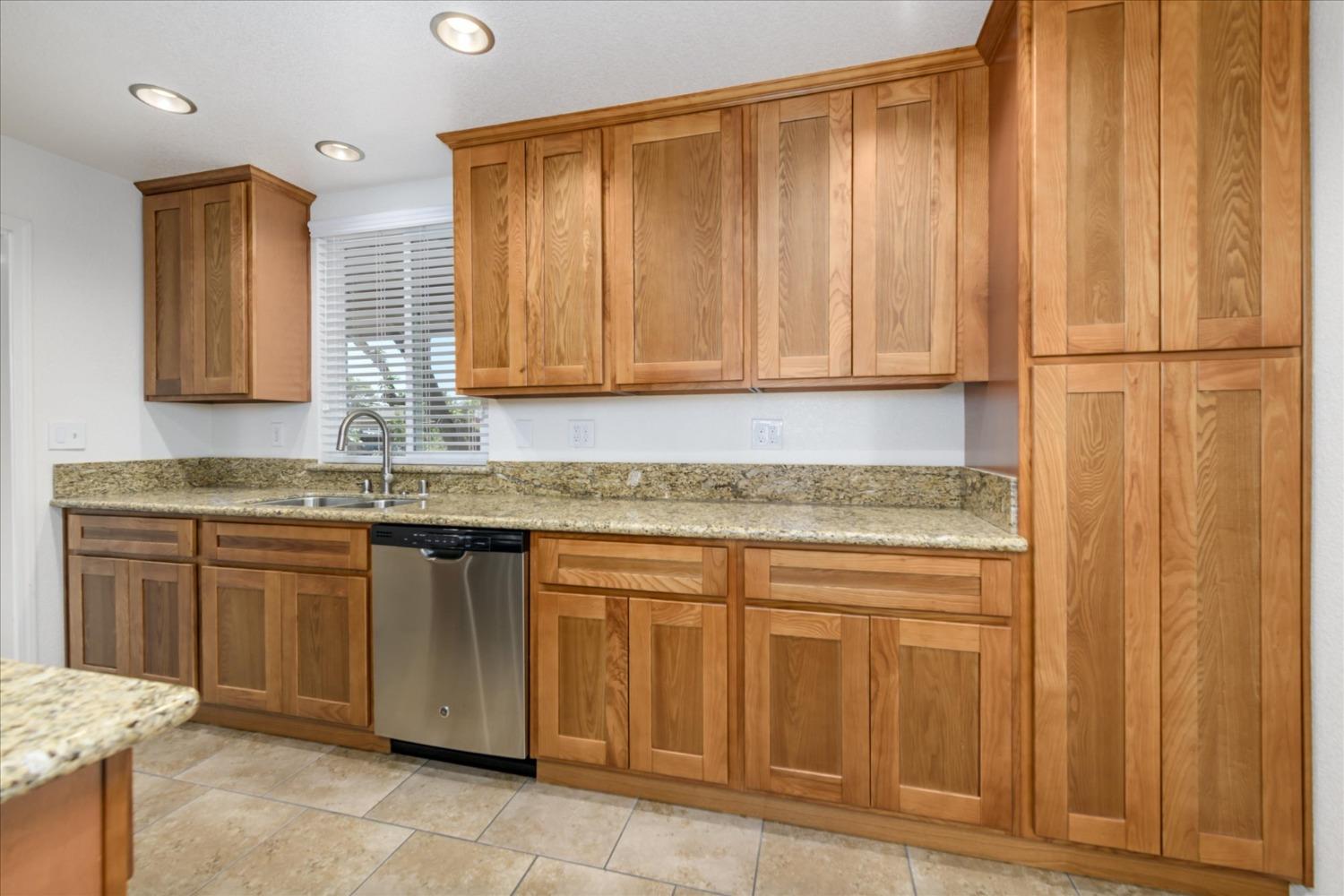 Cabernet Way, Rancho Cordova, California image 7