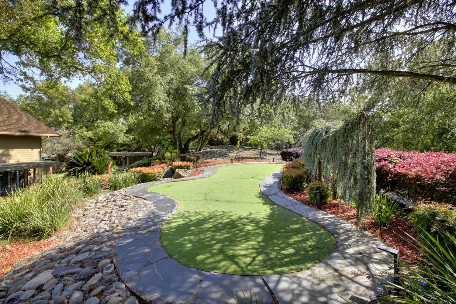 Detail Gallery Image 63 of 76 For 1946 Empire Oaks Ct, Gold River,  CA 95670 - 4 Beds | 4/2 Baths