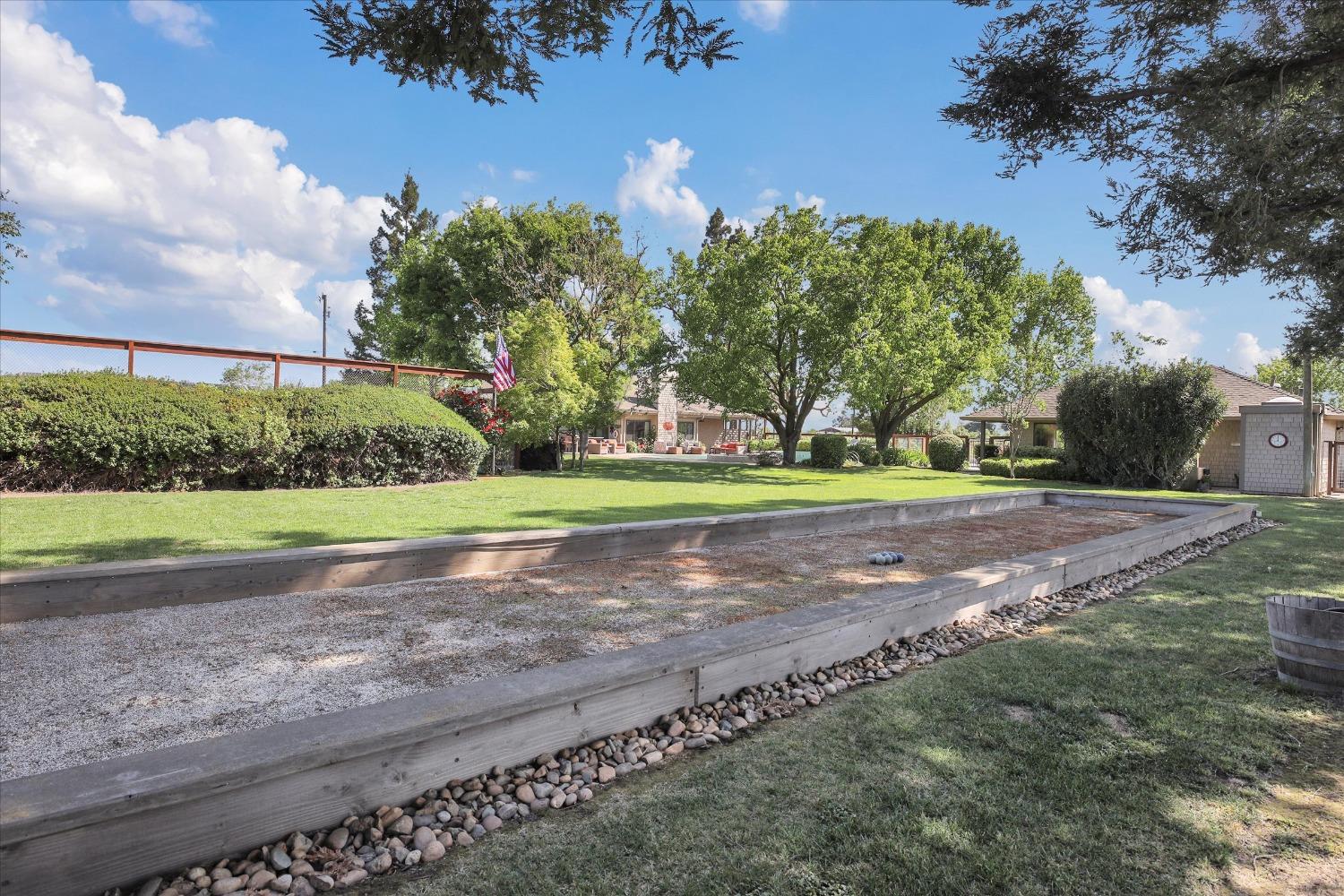 Detail Gallery Image 23 of 98 For 6596 E Realty Rd, Lodi,  CA 95240 - 4 Beds | 3/1 Baths
